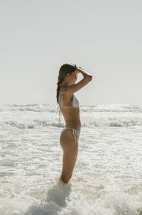 Haut de bikini triangle SALINA couleur lait