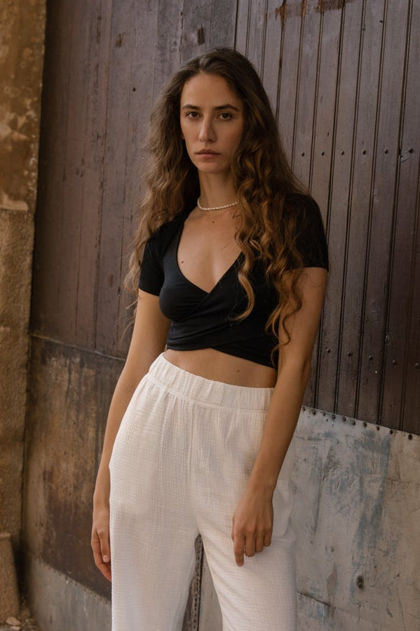 ISABELLE Wrap Top in Black