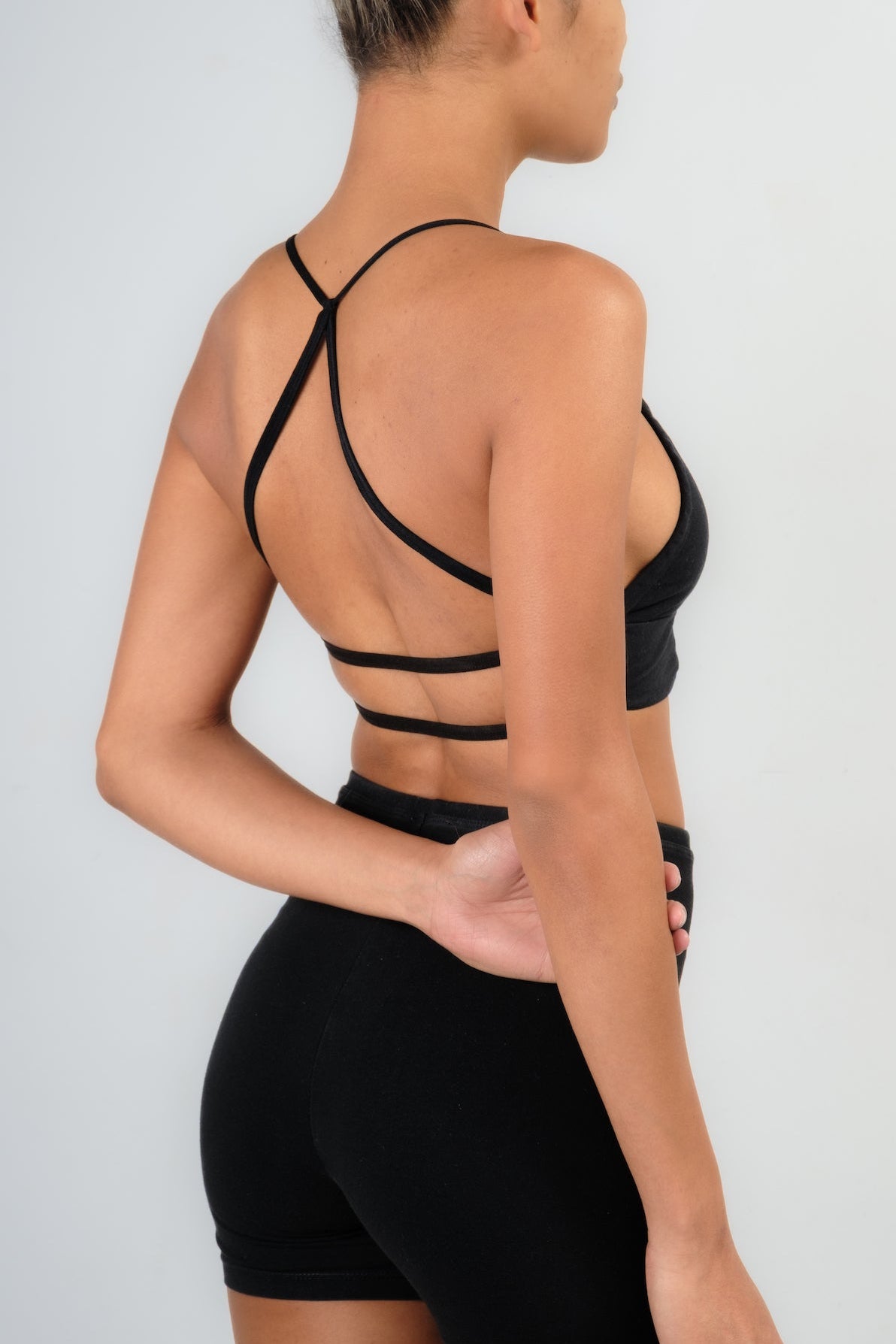 OCTAVIA Bralette in Black