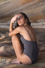 BEVERLY One Piece Graphite