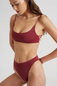 MANU Bikini Top in Mulberry